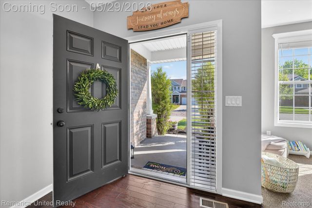 10948 Bouldercrest Drive, Green Oak Township, MI 48178