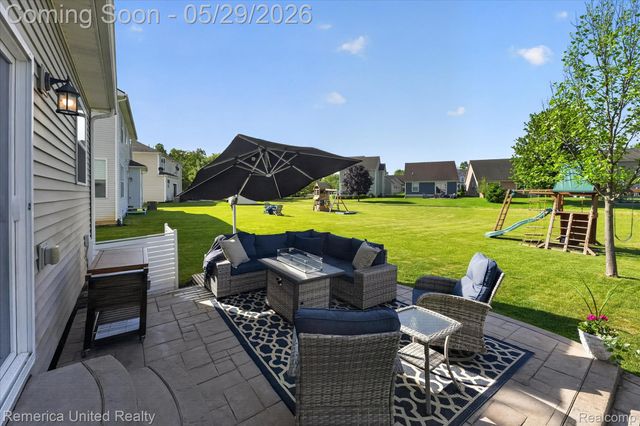 10948 Bouldercrest Drive, Green Oak Township, MI 48178