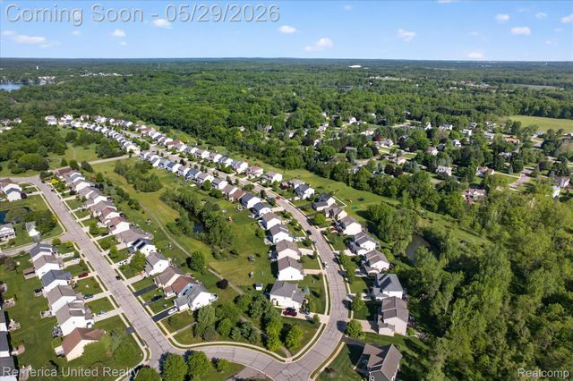 10948 Bouldercrest Drive, Green Oak Township, MI 48178