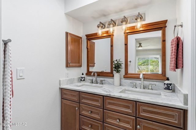 11421 E Holster Drive, Tucson, AZ 85749