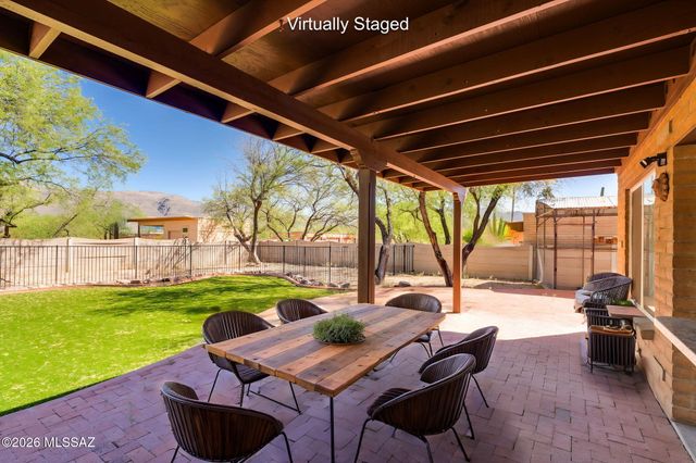 11421 E Holster Drive, Tucson, AZ 85749