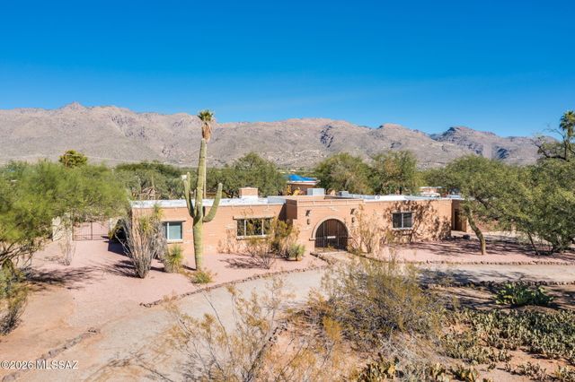 11421 E Holster Drive, Tucson, AZ 85749