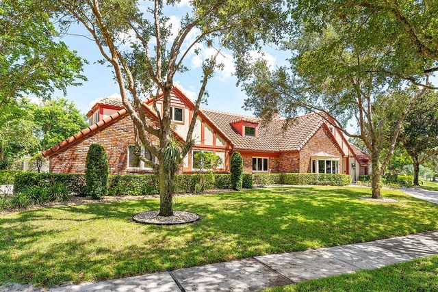 3790 Kings Way, Boca Raton, FL 33434