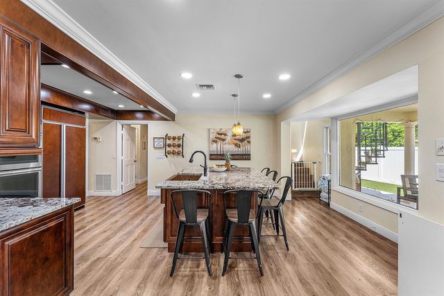3790 Kings Way, Boca Raton, FL 33434