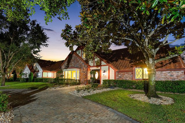 3790 Kings Way, Boca Raton, FL 33434