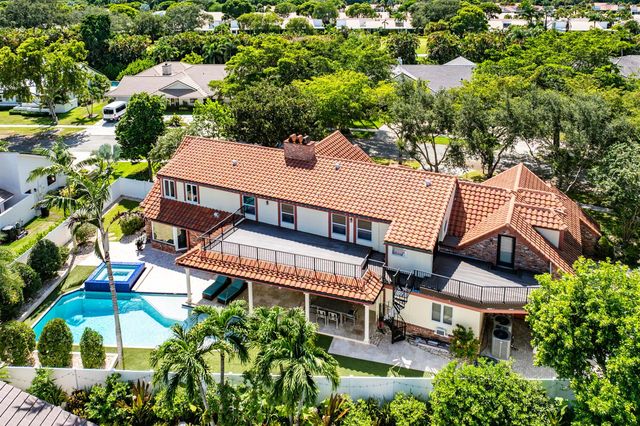 3790 Kings Way, Boca Raton, FL 33434