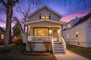 6347 S Kenneth Avenue, Chicago, IL 60629