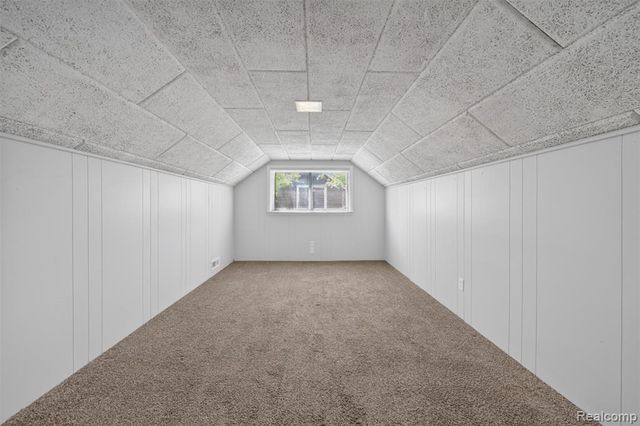 26692 Lorenz Street, Madison Heights, MI 48071