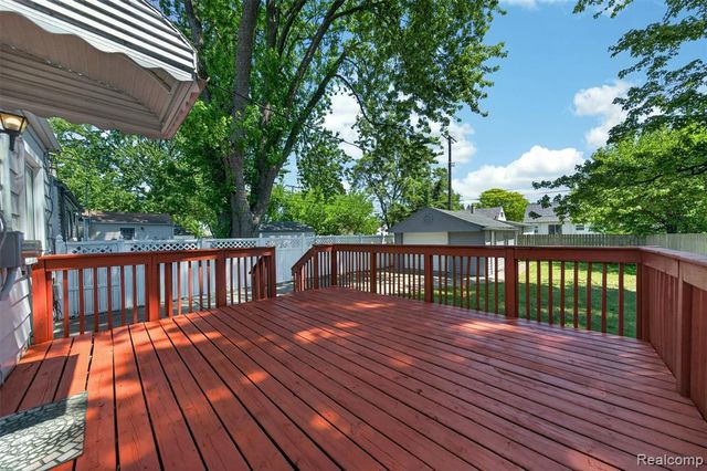 26692 Lorenz Street, Madison Heights, MI 48071