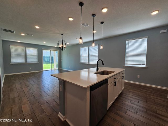 2561 RENEGADE Lane, Jacksonville, FL 32254