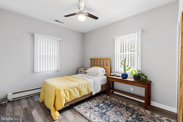 1666 BROWN AVE, Bensalem, PA 19020