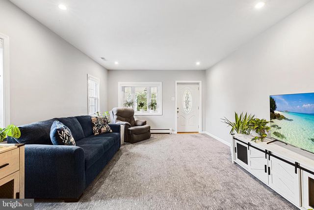 1666 BROWN AVE, Bensalem, PA 19020