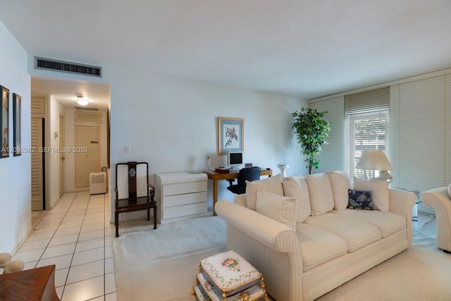 1408 Brickell Bay Drive 414, Miami, FL 33131