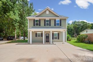 844 Matthews School Road, Matthews, NC 28105
