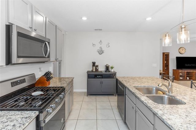 839 LAZIO CIRCLE, Debary, FL 32713