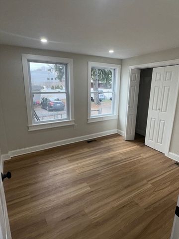122 Park 1, Stoughton, MA 02072