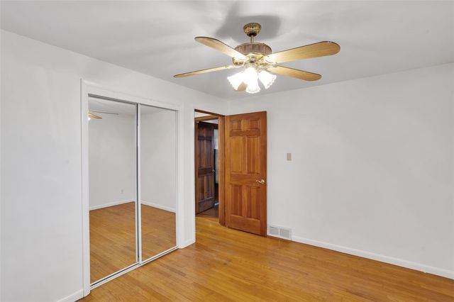 15 Pleasant Dr, Monessen, PA 15062