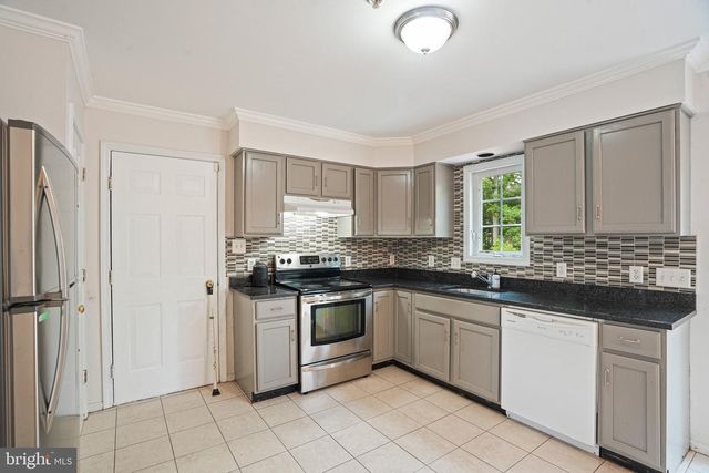 7502 CONTEE RD, Laurel, MD 20707