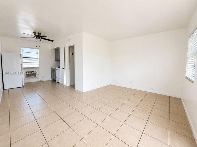1723-1739 Moffett St, Hollywood, FL 33020