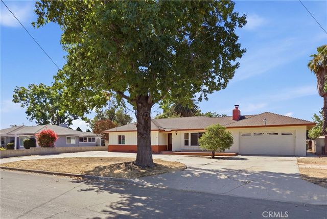371 E Mariposa Drive, Rialto, CA 92376