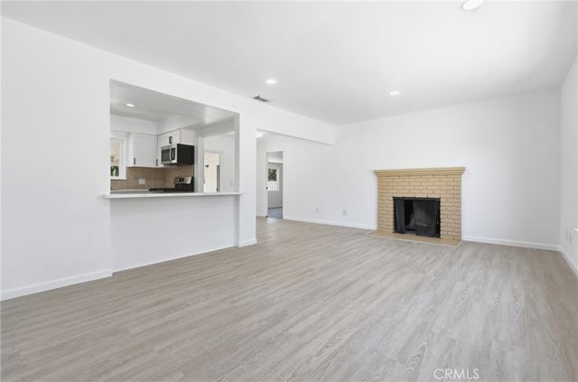 371 E Mariposa Drive, Rialto, CA 92376