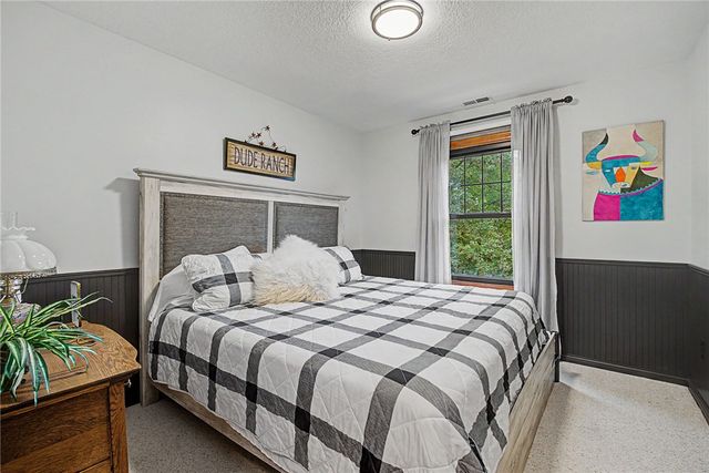 2742 Greenridge Circle, Beavercreek, OH 45431