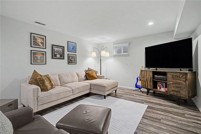 2742 Greenridge Circle, Beavercreek, OH 45431