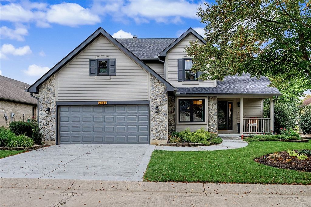 2742 Greenridge Circle, Beavercreek, OH 45431