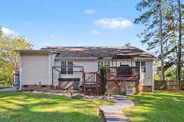 326 Wagon Trail, Willow Springs, NC 27592