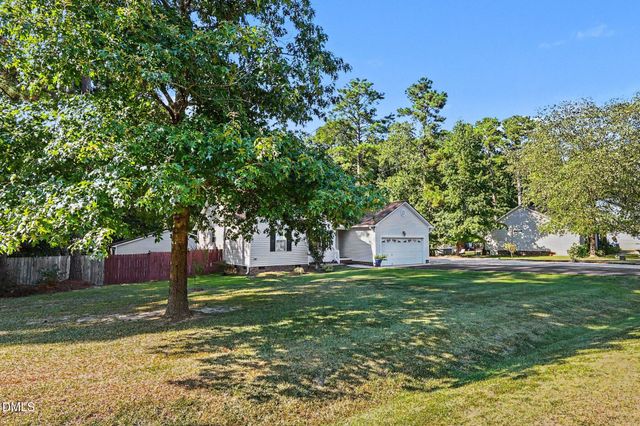 326 Wagon Trail, Willow Springs, NC 27592