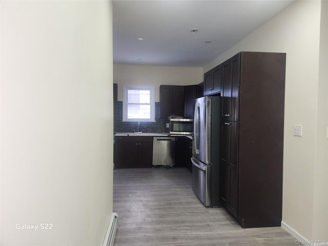 110 S 6th Avenue, Mount Vernon, NY 10550