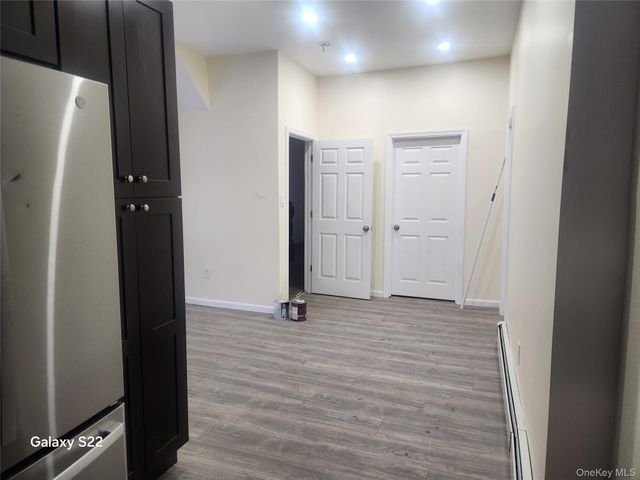 110 S 6th Avenue, Mount Vernon, NY 10550