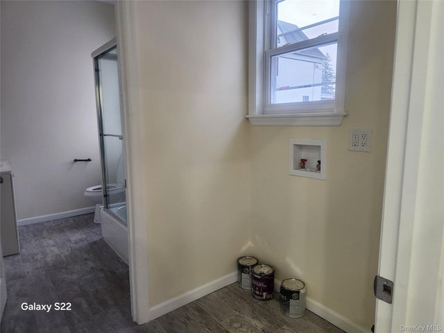 110 S 6th Avenue, Mount Vernon, NY 10550