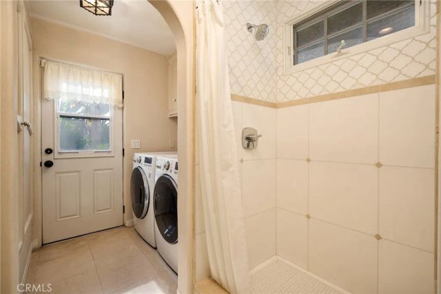 16581 Melville Circle, Huntington Beach, CA 92649