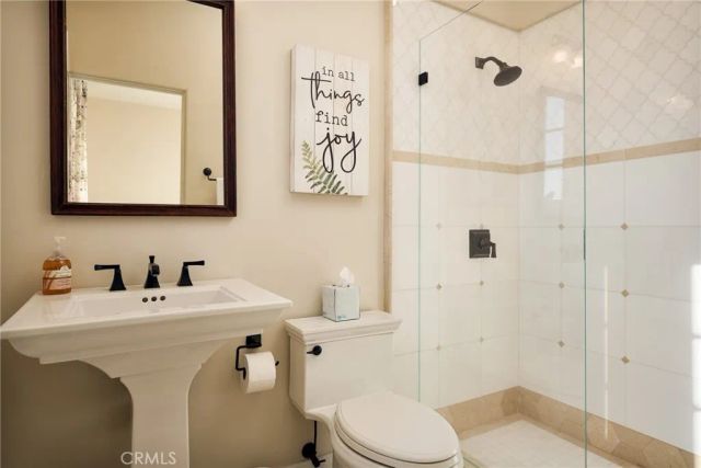 16581 Melville Circle, Huntington Beach, CA 92649