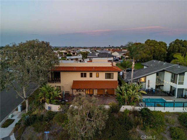 16581 Melville Circle, Huntington Beach, CA 92649