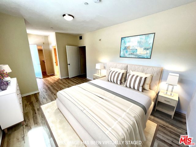 13941 Sherman Way 205, Van Nuys, CA 91405