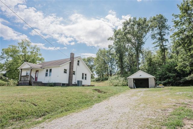 830 Indiana Ave, Blairsville Area, PA 15717