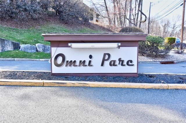 51 Omni Parc Drive, Nanuet, NY 10954