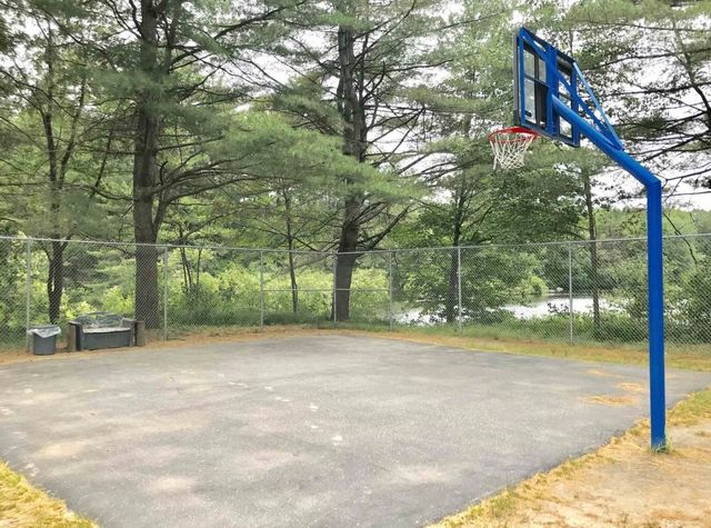 6 Birch Tree Lane, Hillsborough, NH 03244