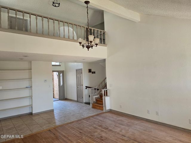 2504 MEMPHIS Avenue, El Paso, TX 79930