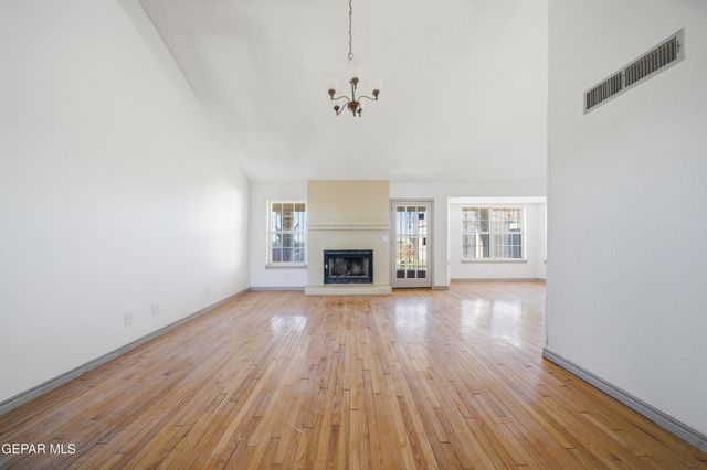 2504 MEMPHIS Avenue, El Paso, TX 79930