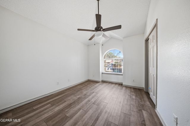 2504 MEMPHIS Avenue, El Paso, TX 79930