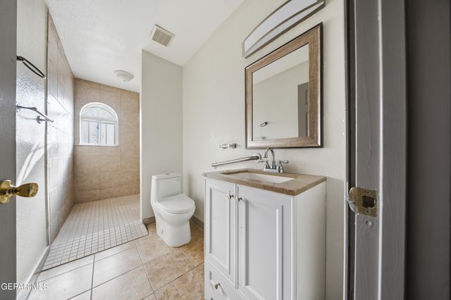 2504 MEMPHIS Avenue, El Paso, TX 79930