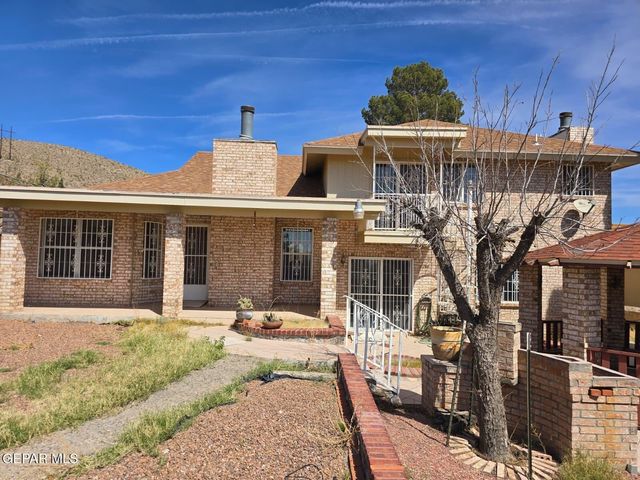 2504 MEMPHIS Avenue, El Paso, TX 79930