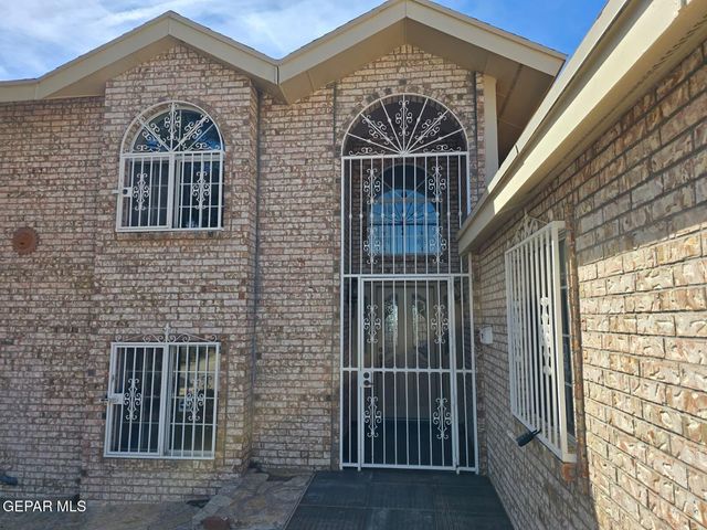 2504 MEMPHIS Avenue, El Paso, TX 79930