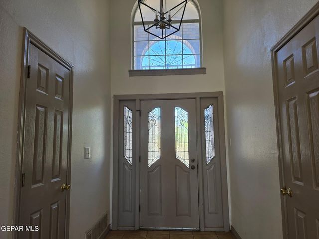 2504 MEMPHIS Avenue, El Paso, TX 79930