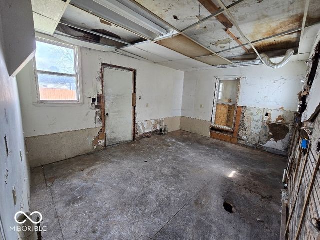 1310 Locust Street, Anderson, IN 46016