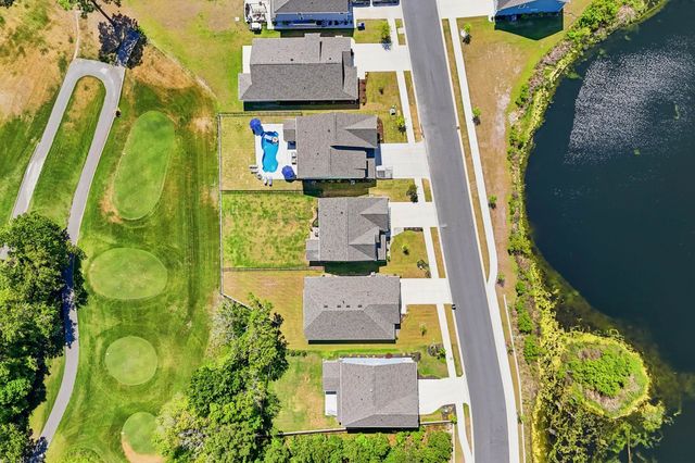 1618 Wood Stork Dr., Conway, SC 29526