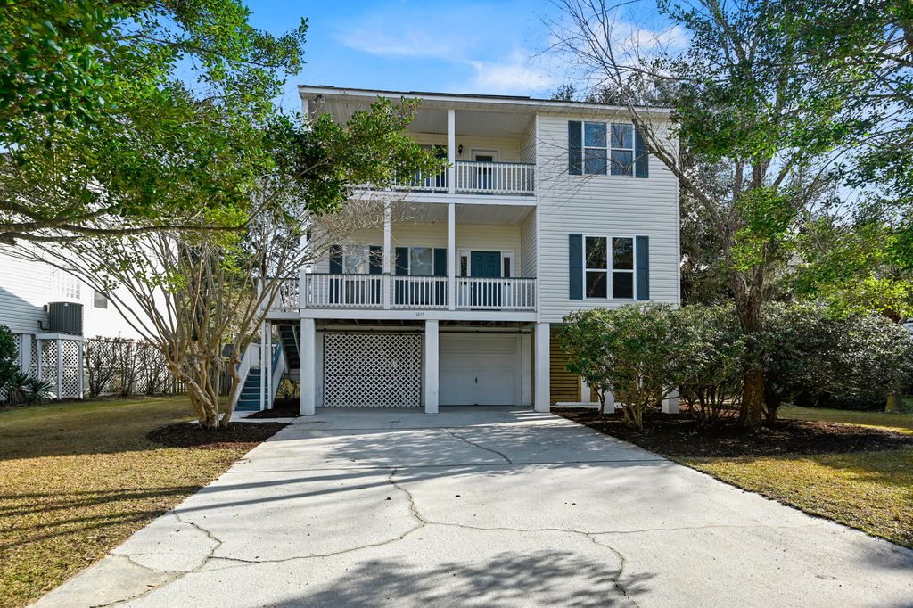 1415 Black River Drive, Mount Pleasant, SC 29466